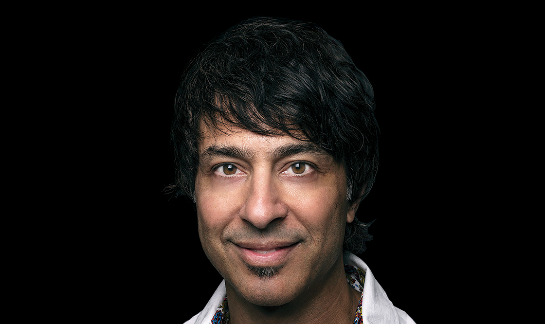 Arj Barker Comes Clean Off The Leash